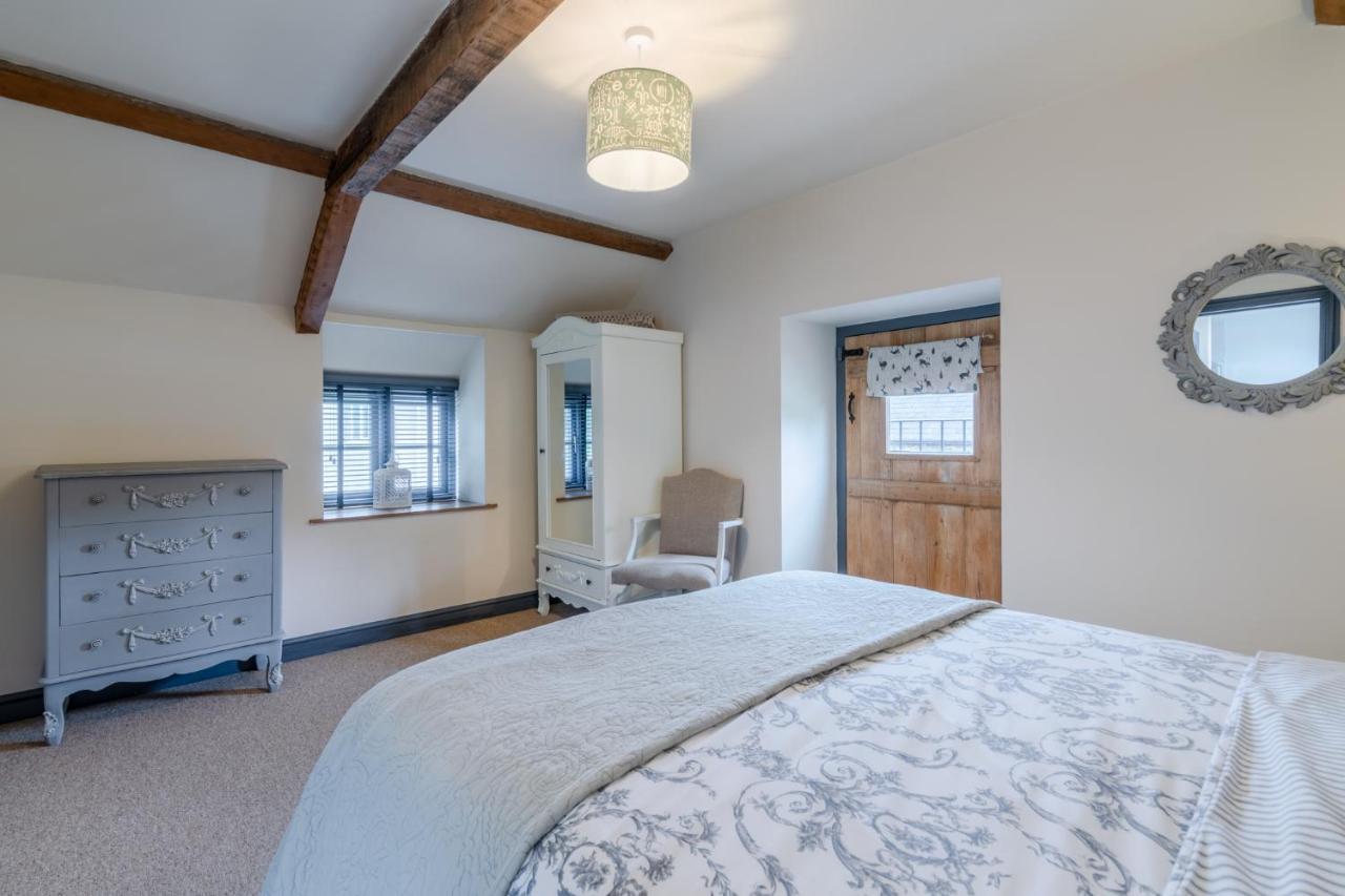 Buff Lodge Tackley المظهر الخارجي الصورة